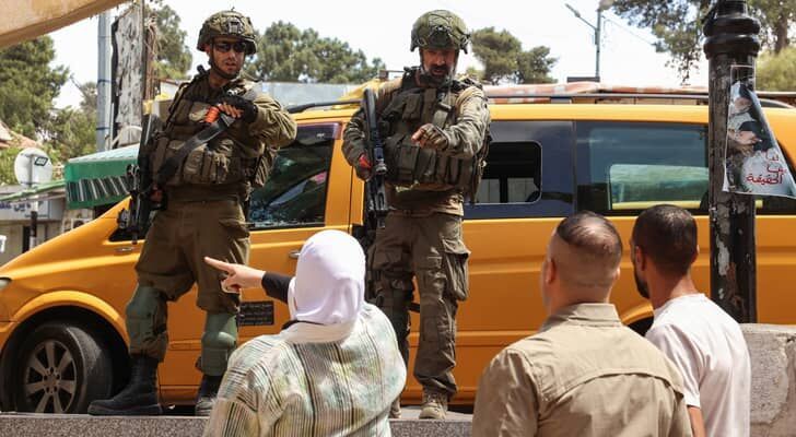 وزير الخارجية الصيني لـ هرتسوغ: القضية الفلسطينية أكبر ظلم تاريخي في قرننا