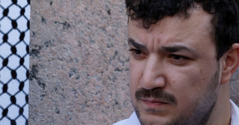 ناشط فلسطيني يلجأ للمحكمة العليا الأمريكية لمنع إعادة اعتقاله وترحيله