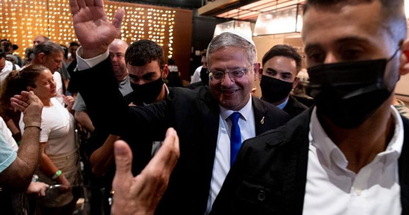 حزب بن غفير يروج للسلاح داخل مدرسة ثانوية ويثير موجة غضب واسعة