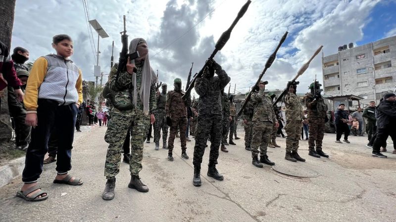 اتفاق غزة بين اختبار التنفيذ ومعركة الشروط: هل يبدأ المسار السياسي من نزع السلاح أم من إنهاء الاحتلال؟