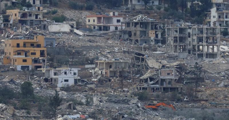 تصعيد إسرائيلي واسع جنوب لبنان: غارات وتفجيرات تطال أحياء سكنية وبنى تحتية