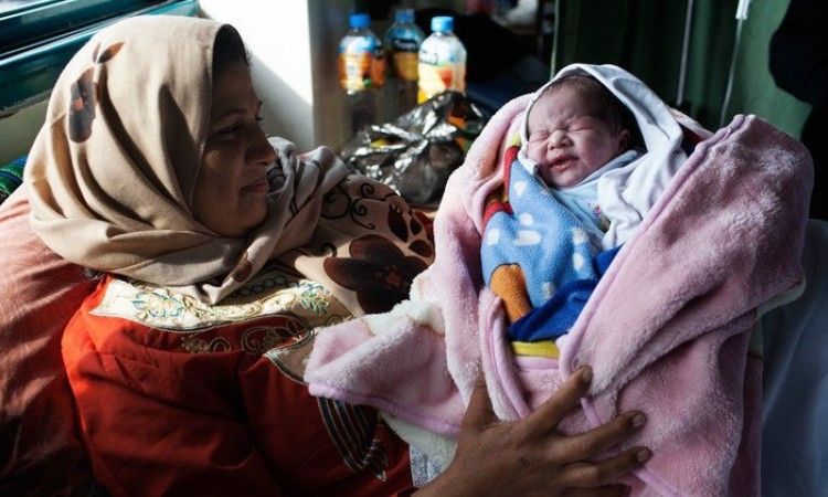 الصحة في غزة: استشهاد 10,899 امرأة في سن الإنجاب خلال 2025