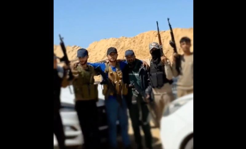 الميليشيات المتعاونة مع الاحتلال.. ذراع إسرائيلية تتجاوز مواجهة حماس إلى التهجير والنهب