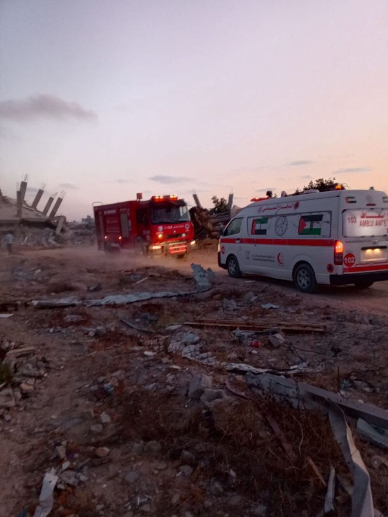 حريق داخل خيمة للنازحين في خانيونس يوقع 3 إصابات