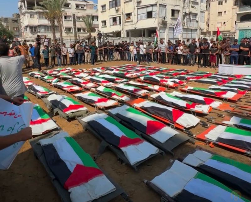 112 شهيدًا .. أكبر جنازة جماعية في غزة