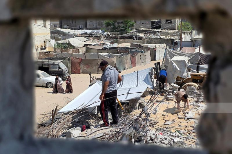 النازحون في غزة.. من الزحام إلى الركام ومن التكية إلى شيل الميّة