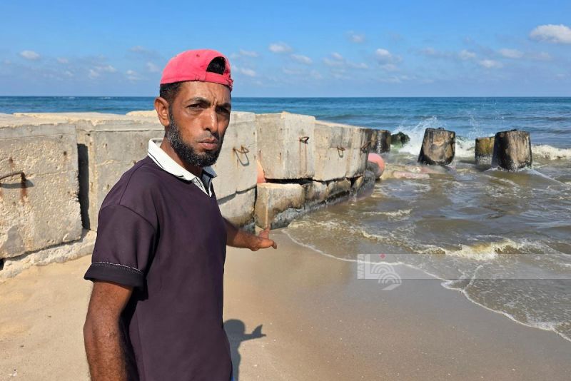 حين تختنق غزة بمياه الصرف الصحي.. بحرٌ ملوث وكارثة تحاصر خيام النازحين
