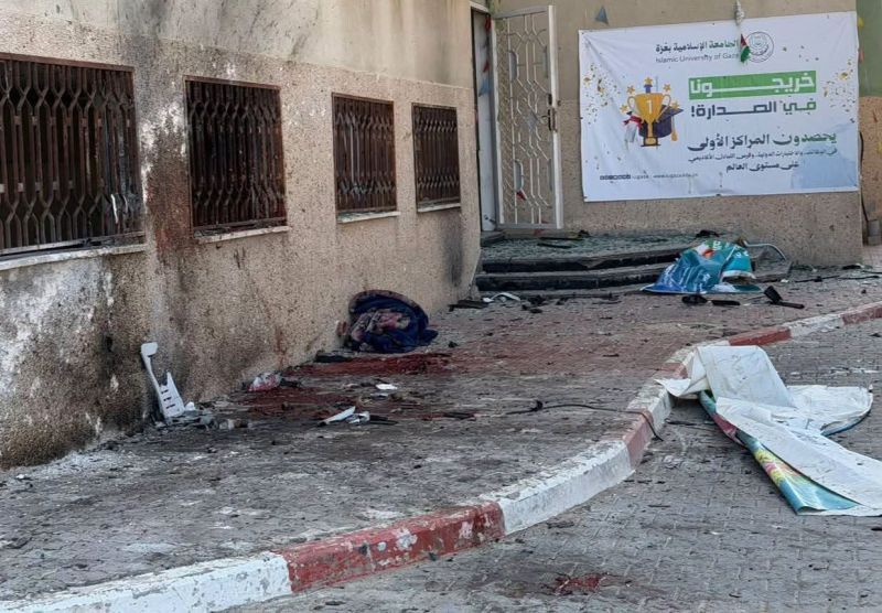 حماس تطالب الوسطاء بلجم الاحتلال بعد استهداف الجامعة الإسلامية