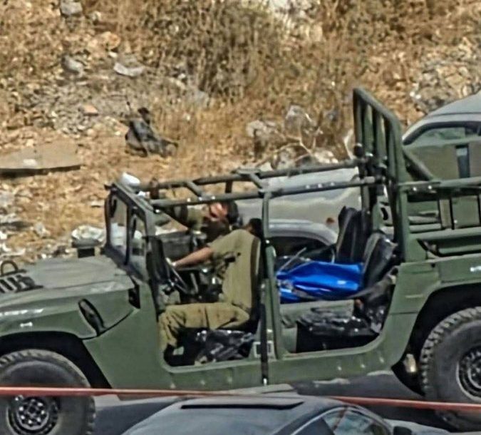 سيلفي فوق الجثمان.. حين تختصر الصورة وحشية الاحتلال بانتهاك حرمة الشهداء