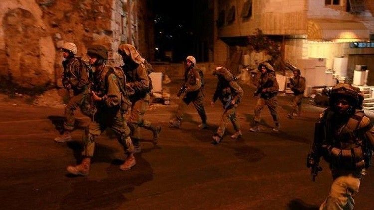 عدوان إسرائيلي واسع على مخيم قلنديا شمال القدس