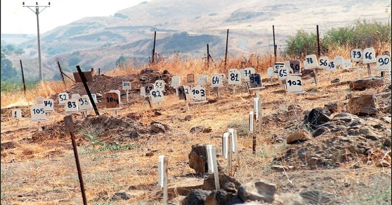 هآرتس: إسرائيل تحتجز جثامين 1700 فلسطيني وتتمسك بها كورقة تفاوضية