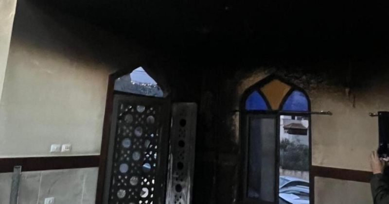 مجلس الإفتاء الأعلى: حرق المساجد جريمة ممنهجة تستفز مشاعر المسلمين