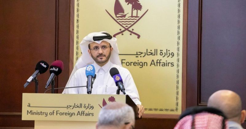قطر تنفي احتجاز طيارين إيرانيين