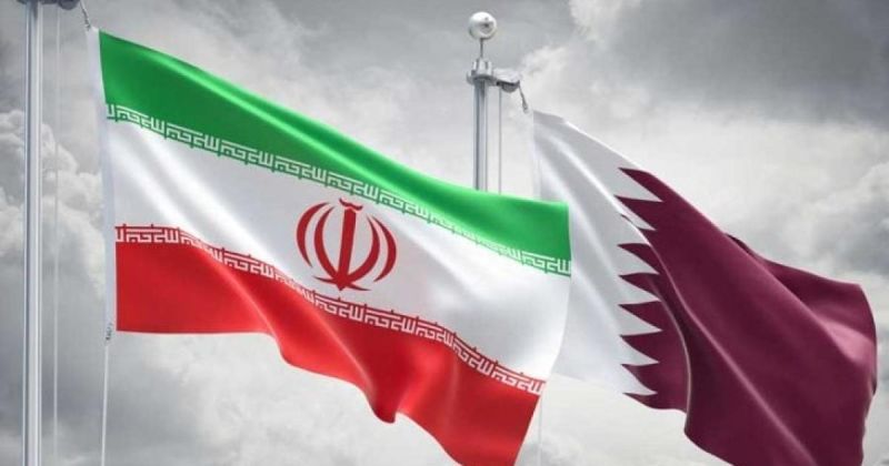 صحيفة: زيارة قطرية أوقفت التصعيد بين واشنطن وإيران بعد حادثة المروحية