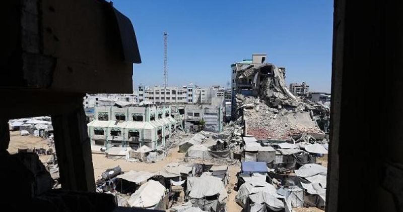 يمتد 210 أيام.. صحيفة تكشف تفاصيل جديدة من ملامح اتفاق غزة