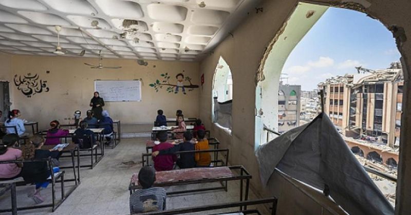 اتحاد المعلمين بغزة: الاحتلال يواصل منع إدخال الكتب والمستلزمات التعليمية