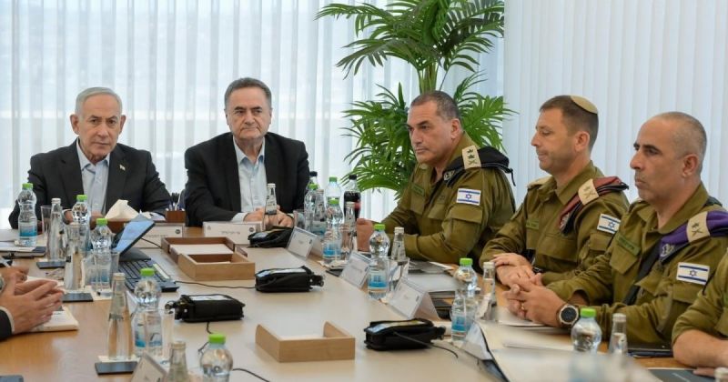 نتنياهو يترأس اجتماعاً أمنياً لبحث الأوضاع والتحديات في الضفة الغربية