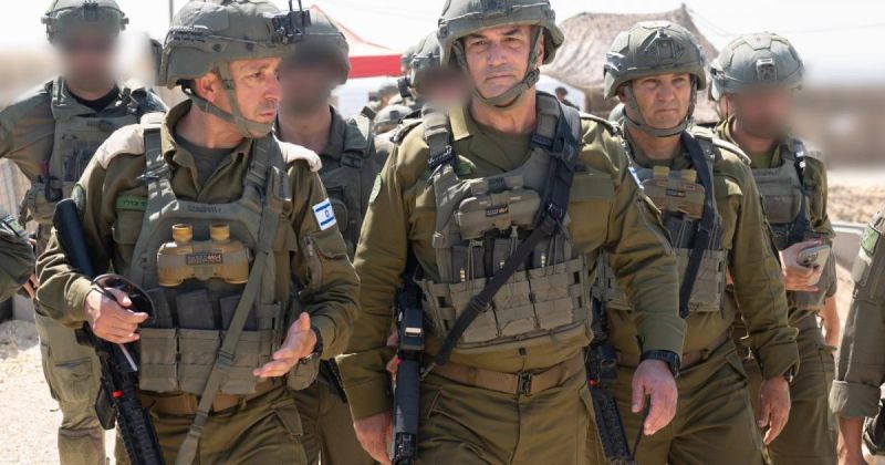 رئيس أركان الجيش الإسرائيلي يجري جولة ميدانية في قطاع غزة