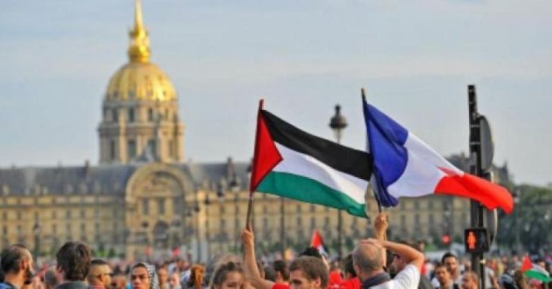 فرنسا تُجلي 44 فلسطينيا من غزة بينهم علماء وفنانون مهدّدون
