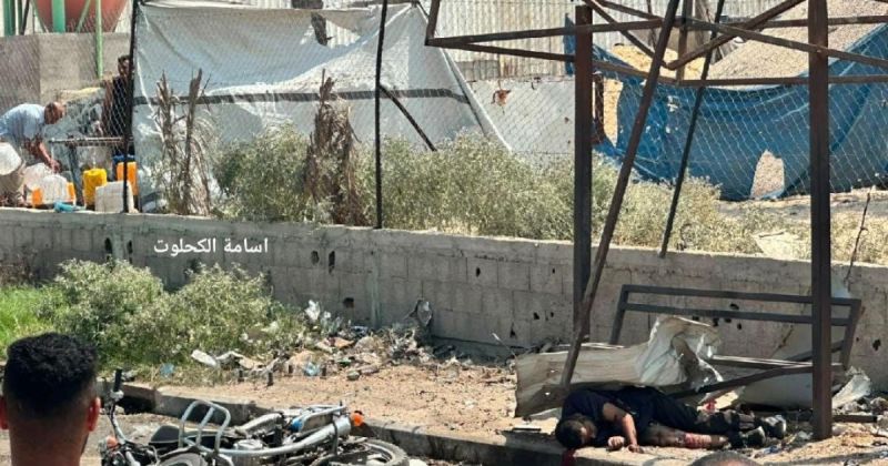3 إصابات أحدهم بحالة خطيرة جراء استهداف إسرائيلي وسط قطاع غزة