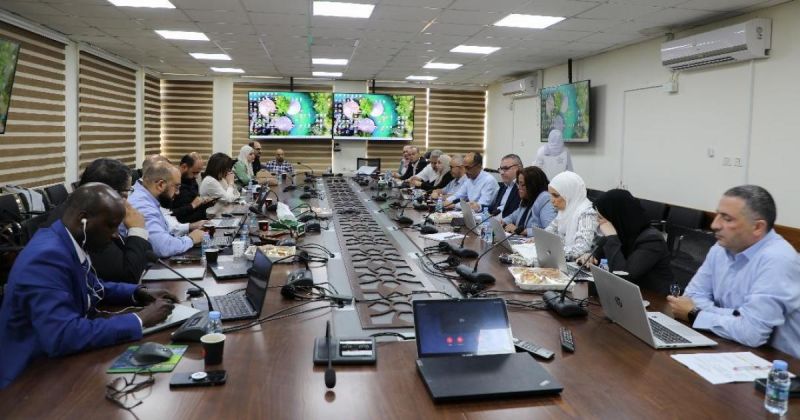 سلطة الأراضي والبنك الدولي يبحثان سير العمل في المرحلة 2 من التسجيل العقاري
