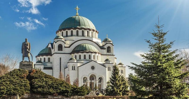 الكنيسة الأرثوذكسية الصربية تؤكد رفضها لاستهداف الوجود المسيحي في الأرض المقدسة
