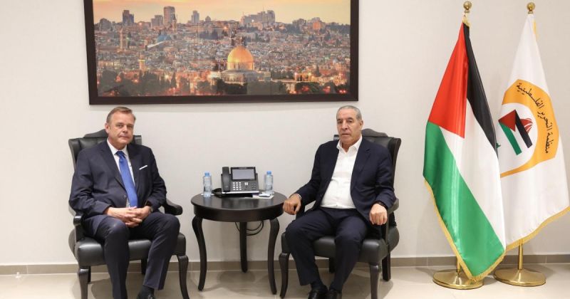 الشيخ يبحث مع رئيس مكتب تمثيل هولندا الأوضاع في غزة والضفة