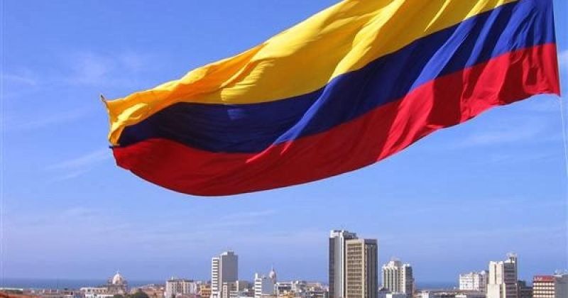 ارتفاع ضحايا زلزال كولومبيا إلى 329 قتيلا
