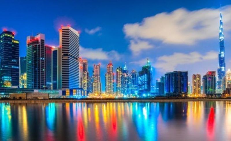 "رويترز": دبي عقدت اجتماعا سريا مع كبار المستثمرين بعد الحرب.. لهذا السبب