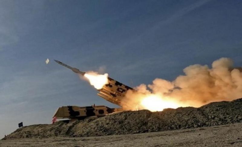 الحرس الثوري يعلن استهداف قاعدة أمريكية بالأردن و3 ناقلات نفط في هرمز