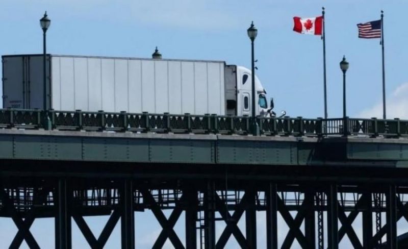 كندا تفرض رسوما جمركية على سلع أمريكية بقيمة 20 مليار دولار