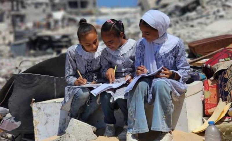 التربية والتعليم تُعلن تأجيل موعد بدء العالم الدراسي في غزة