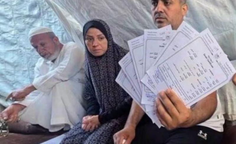 ست أوراق ميتة في صندوق الاقتراع