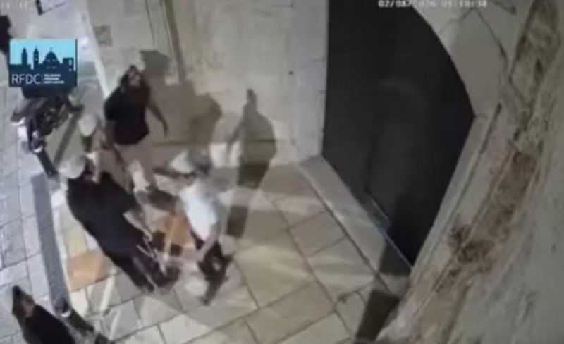 مستوطنون يعتدون على الكنيسة الأرمنية في القدس