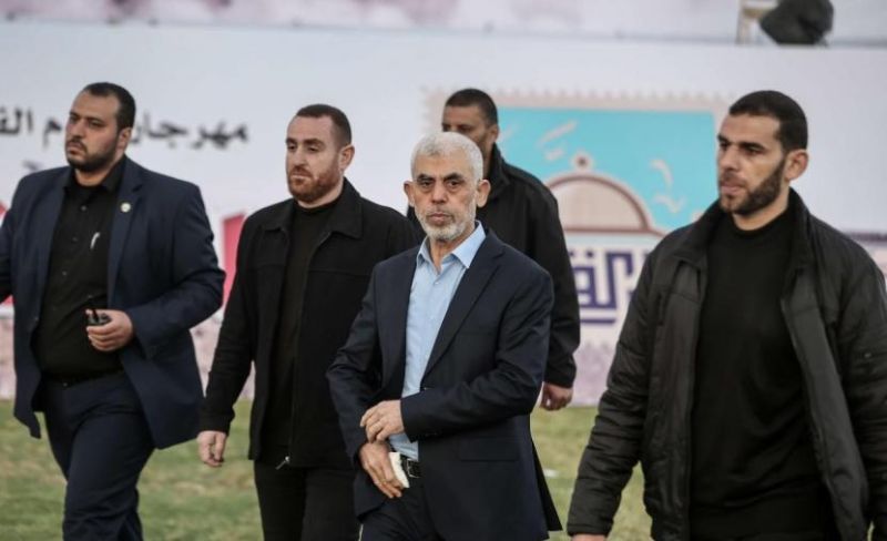 وثائق منسوبة لحماس تكشف خطة السنوار لبناء "جيش" في لبنان