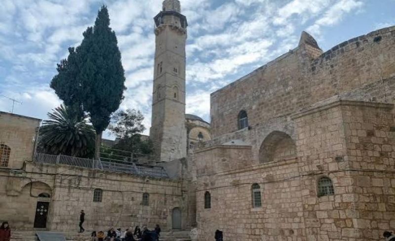 حماس: استبدال الاحتلال للأسماء وهدمه للمدارس في القدس لن يفلح في تغيير هويتها المقدسة