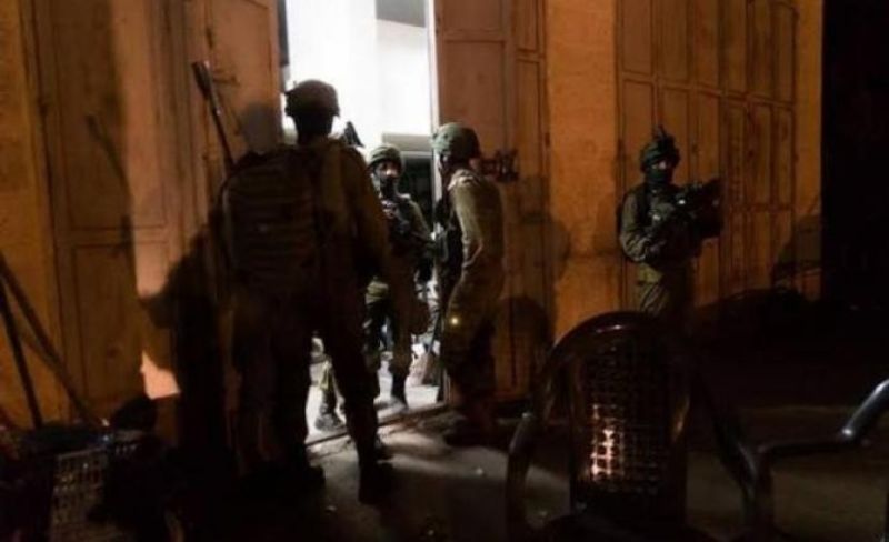 الاحتلال يداهم عدة منازل في مخيم عايدة وبلدة جناتا ببيت لحم