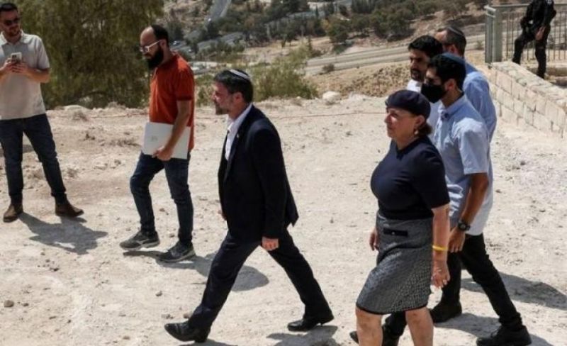 سموتريتش يهاجم الحكومة البريطانية ويدعو لطرد سفيرها فورا
