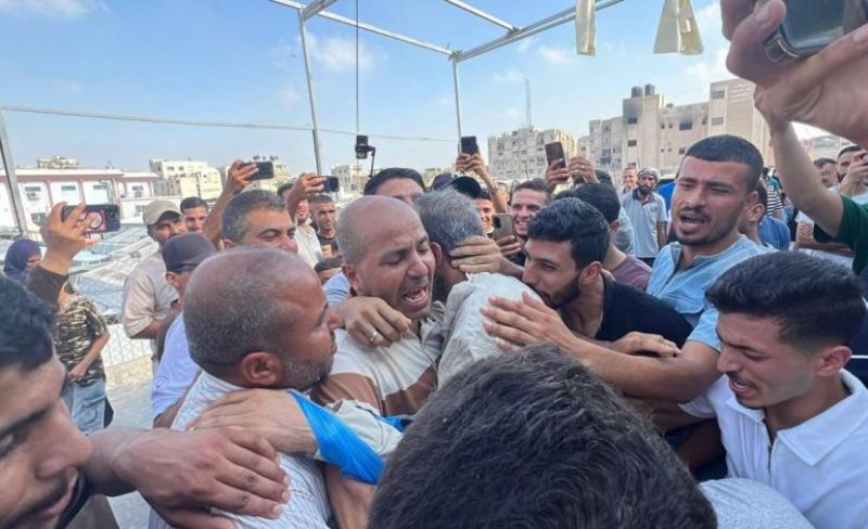 الاحتلال يفرج عن 12 أسيرًا من قطاع غزة
