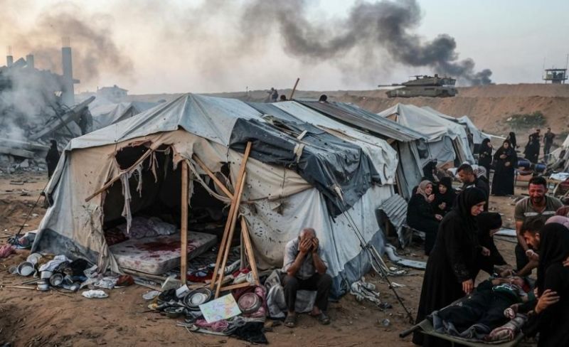 بلا دروع وبلا مأوى.. كيف يفرض الاحتلال "الإعدام الصامت" برصاصه الطائش على عائلات غزة؟