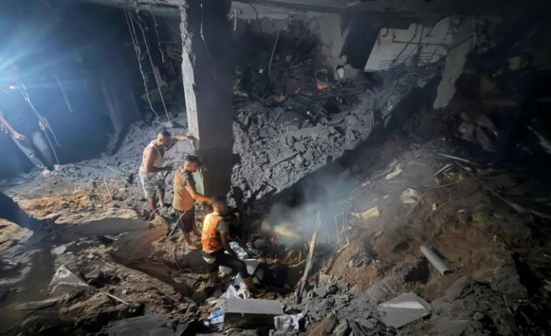 5 شهداء بينهم طبيبة وأم وابنتها من الطائفة المسيحية بقصف شقة سكينة بمدينة غزة