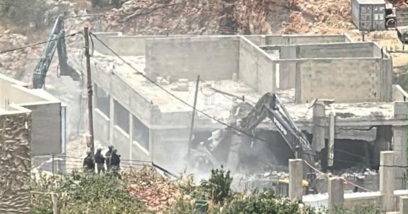 الضفة الغربية: إصابات واعتقالات وهدم بالتزامن مع دفع مخطط E1 نحو التنفيذ