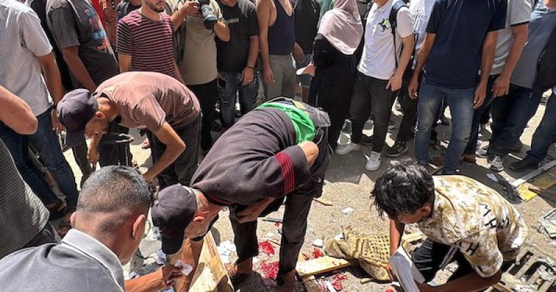 6 شهداء في غزة.. اغتيال مدير شرطة الشمال وقصف خان يونس واستهداف محيط مستشفى الأقصى