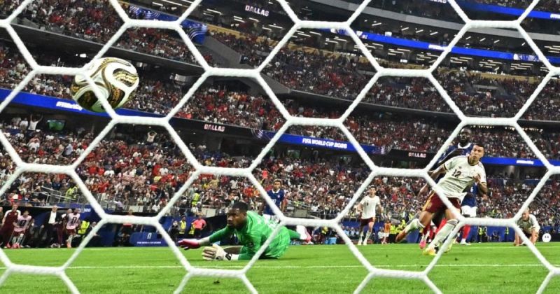 إسبانيا تُسقط فرنسا بثنائية وتحجز مقعدها في نهائي مونديال 2026