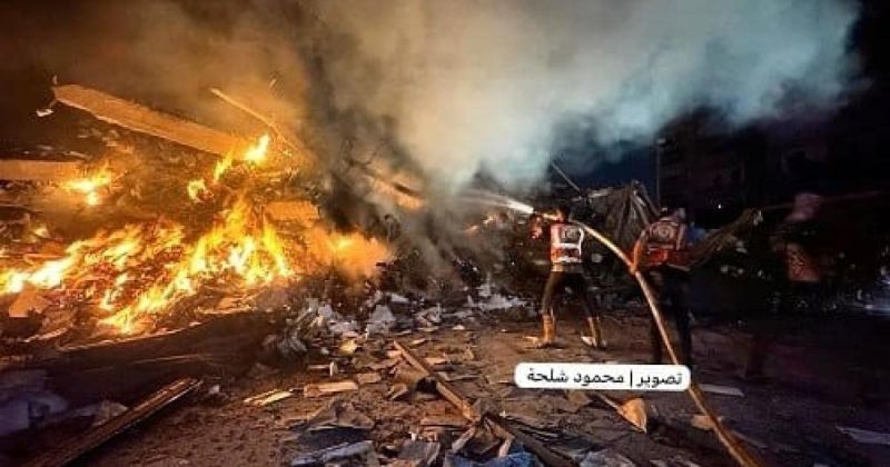 غزة تحت القصف في اليوم الـ287 للتهدئة: شهداء وجرحى وتدمير مسجد ومنازل ومنشآت وسط نزوح واسع وأوامر إخلاء جديدة