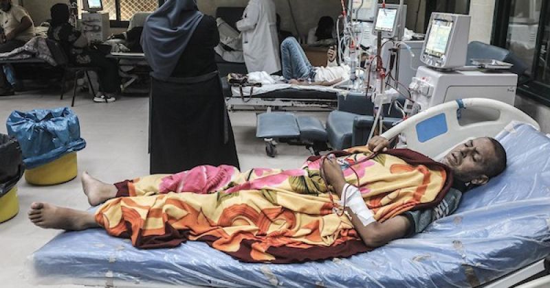 غسيل الكلى في غزة تحت خطر الانقطاع... نقص الإمدادات يهدد حياة المرضى