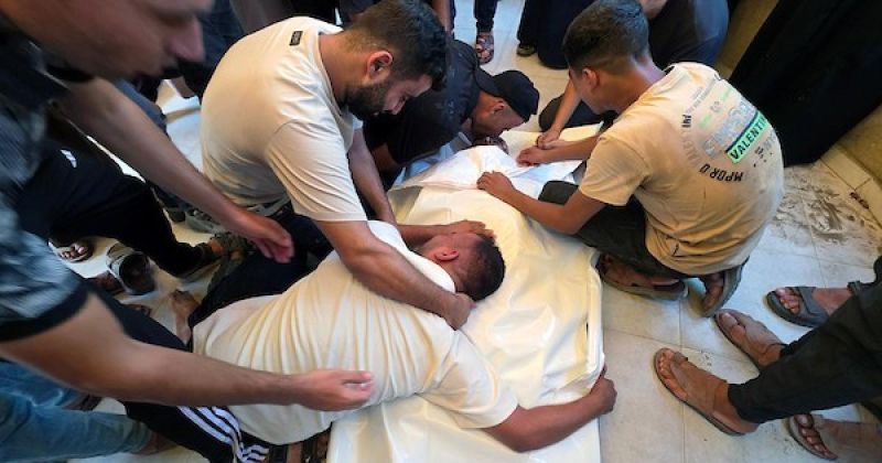 تصعيد إسرائيلي في غزة واغتيال قياديين وسط استمرار خروقات وقف إطلاق النار