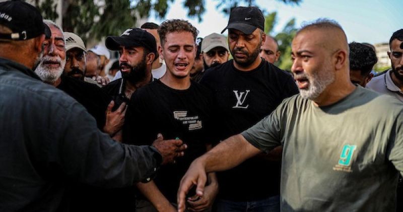 مأزق غزة يتعمّق: كوشنر يغادر بلا اختراق وإسرائيل تشترط نزع سلاح حماس قبل الانسحاب