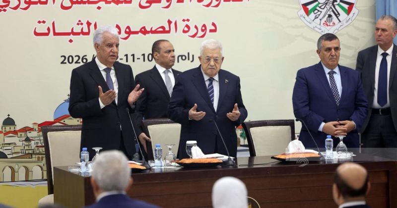 أبومازن يرفع سقف المواجهة: لا سلام تحت الاحتلال ولا شرعية تتجاوز فلسطين.. والضم والتهجير خط أحمر