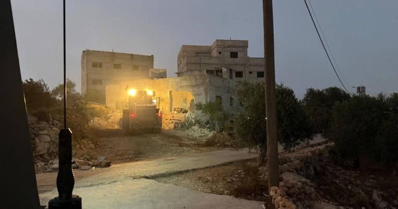 الضفة الغربية تحت تصعيد واسع: 100 شهيد منذ مطلع العام واقتحامات وهدم واعتقالات من نابلس إلى القدس والخليل